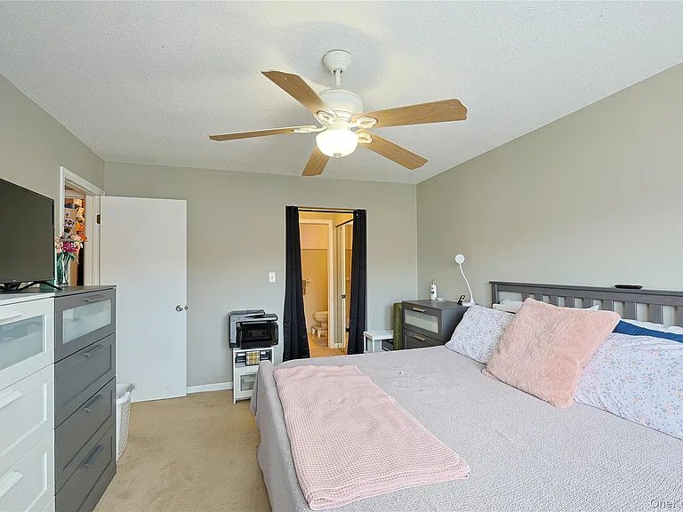 3 Brook Dr #27 — Photo 15