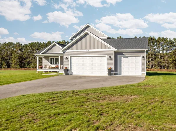 1747 Mary Lou Mnr, Interlochen, MI 49643