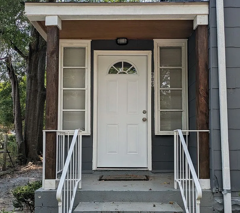 906 Central Ave