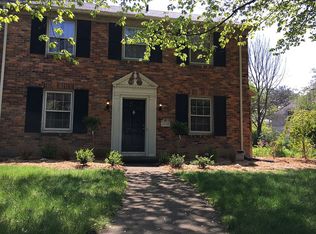 2236 Orchard Rd, Toledo, OH 43606