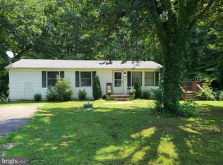 26426 Peninsular Dr, Hollywood, MD 20636