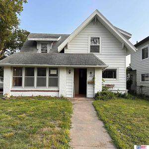 912 8th St, Fairbury, NE, 68352