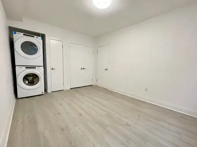 2 bed, 1.0 bath, $1,950 — Photo 4