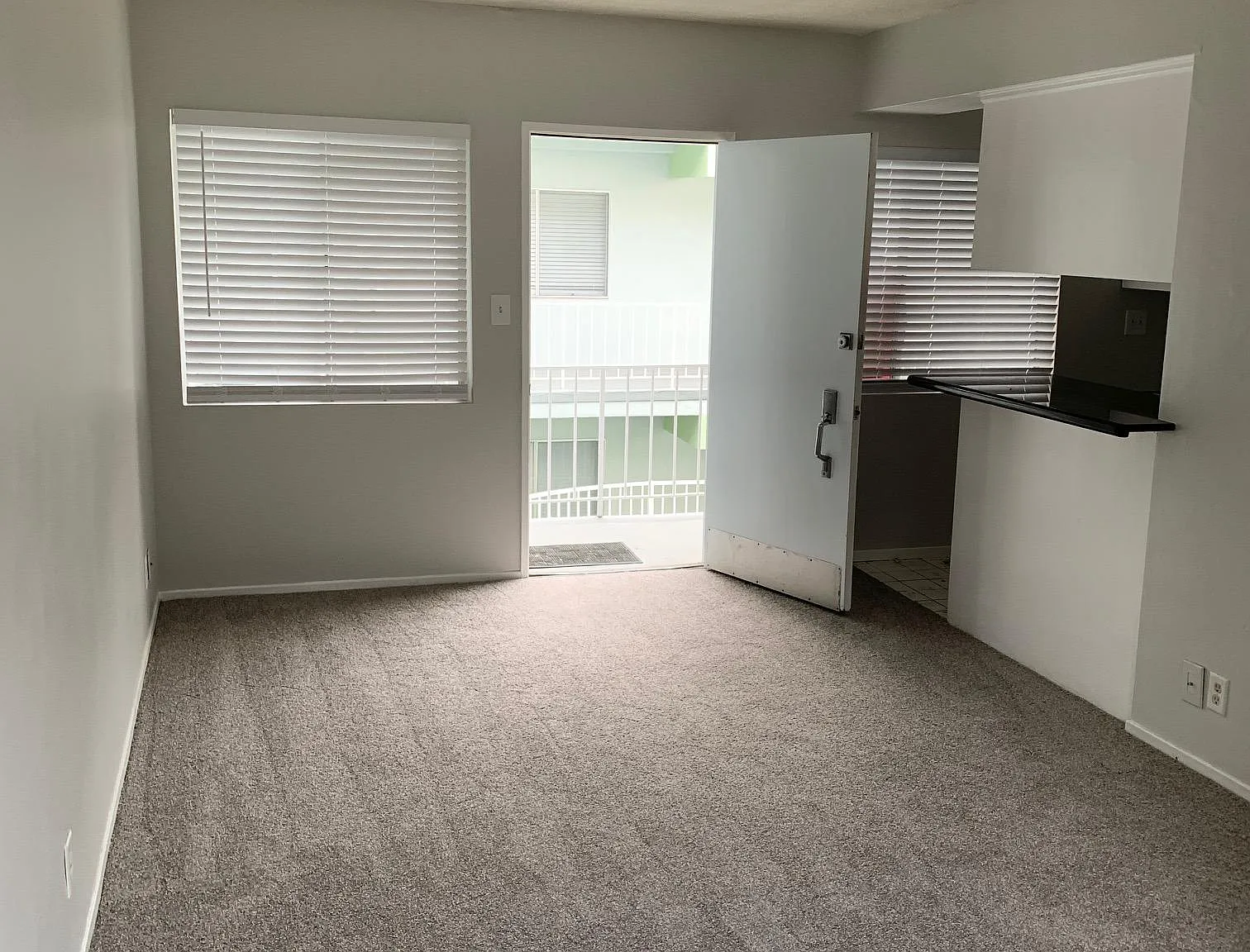 40 Nieto Ave — Photo 1