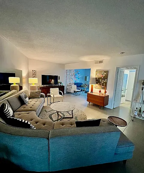 1943 E Tachevah Dr — Photo 4