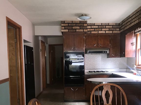 3rd image of 438 Oglesby Ave