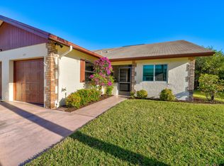 127 Moccasin Trl S, Jupiter, FL 33458