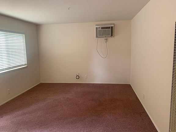 5th image of 3632 Auburn Blvd #A