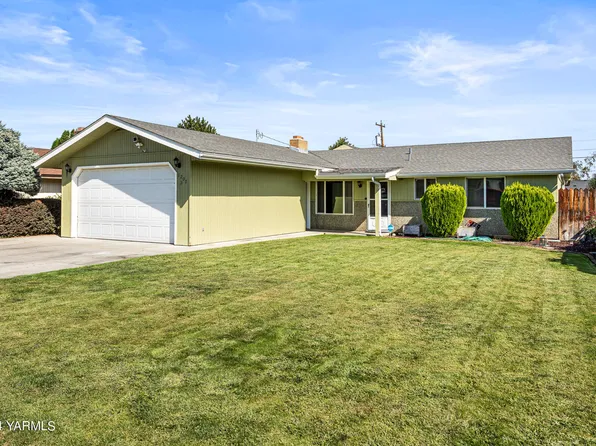 1207 S 28th Ave, Yakima, WA 98902