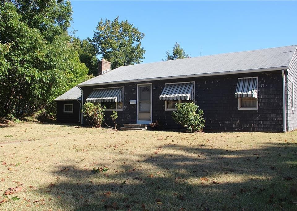 1st image of 1481 Douglas Ave
