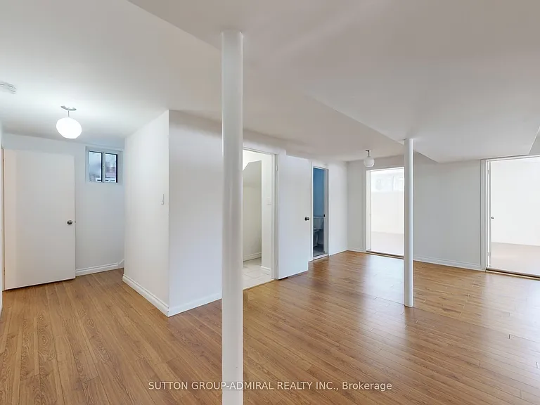 129 Crestwood Rd #BASEMENT — Photo 10