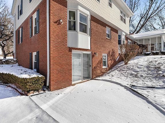 5th image of 3309 Tally Ho Dr