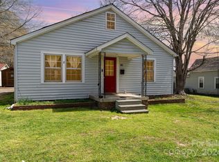 100 Bingham St, Mocksville, NC 27028