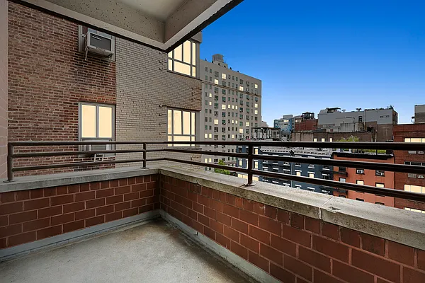 Rented by Compass | media 12