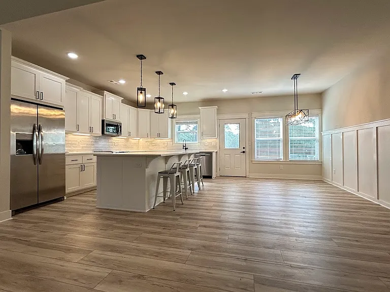27 Shropshire Dr — Photo 15