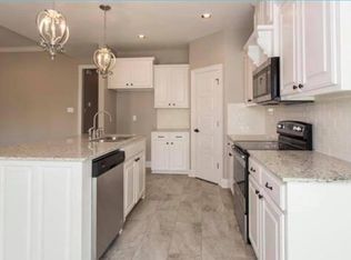 32393 N Moss, Denham Springs, LA 70706