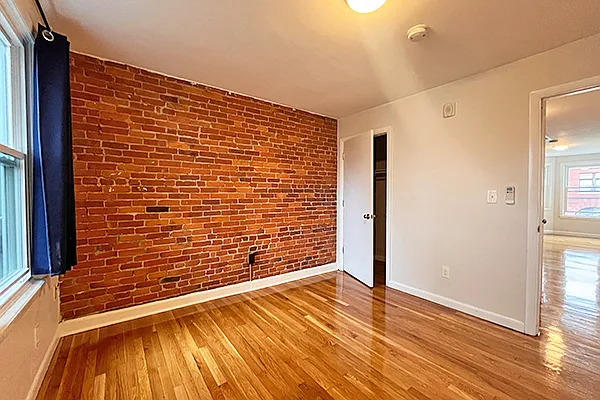 162 Broadway #162-2 — Photo 6