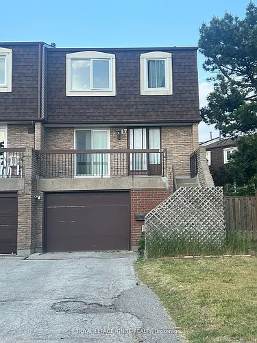 17 Sandhurst Cir #8 Photo 1