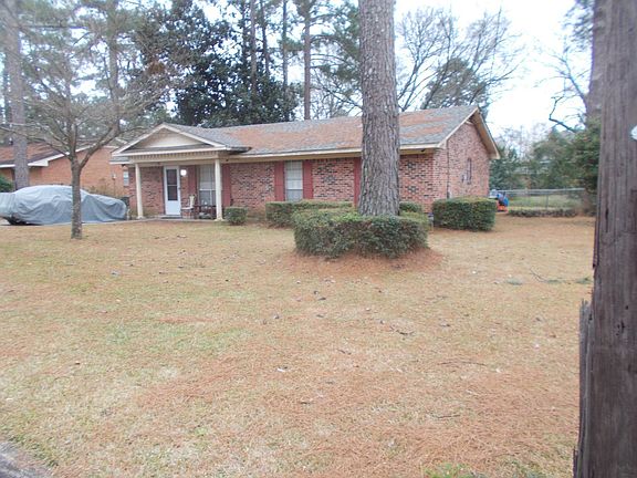 2nd image of 609 Durward Dr