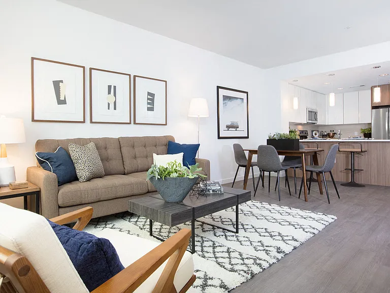 6775 Golden Gate Dr — Photo 12
