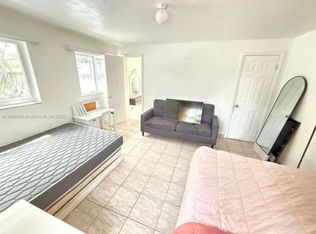 106 SE 4th Ave, Hialeah, FL 33010