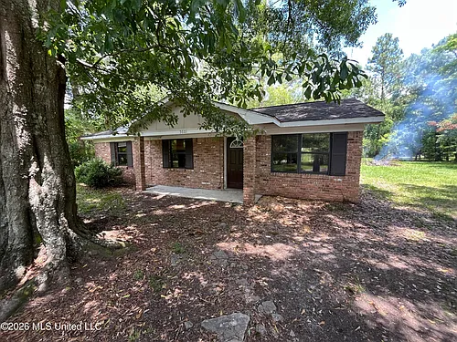 5601 Wildwood Rd Photo 1