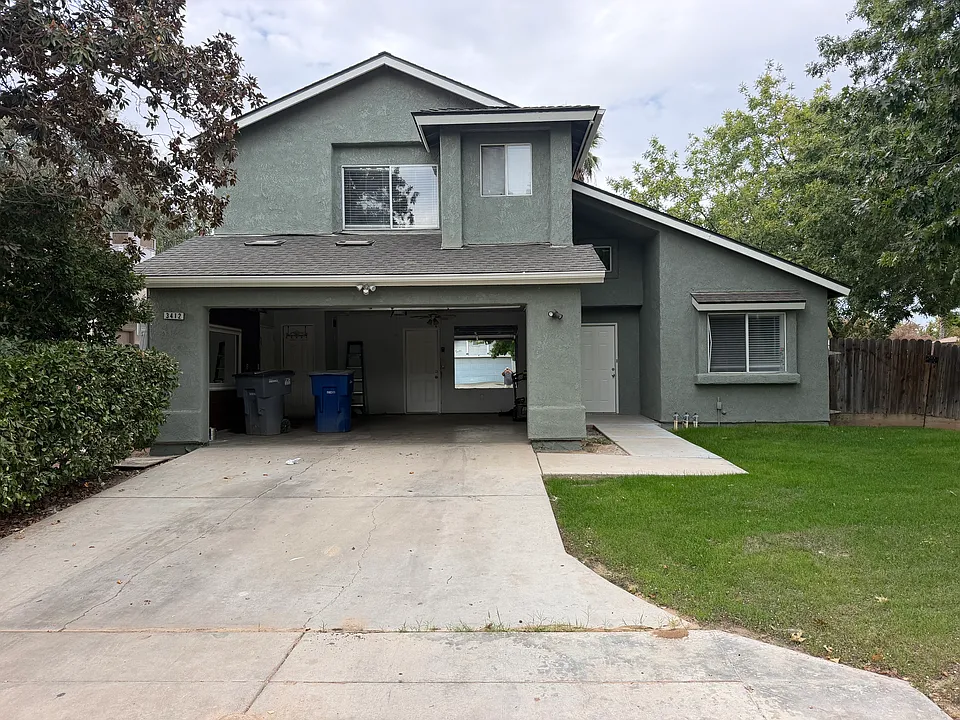 3412 W Dovewood Ave