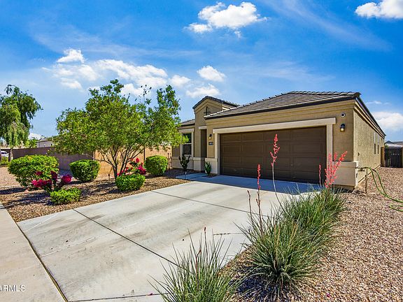 2nd image of 4913 E CHROMIUM Road