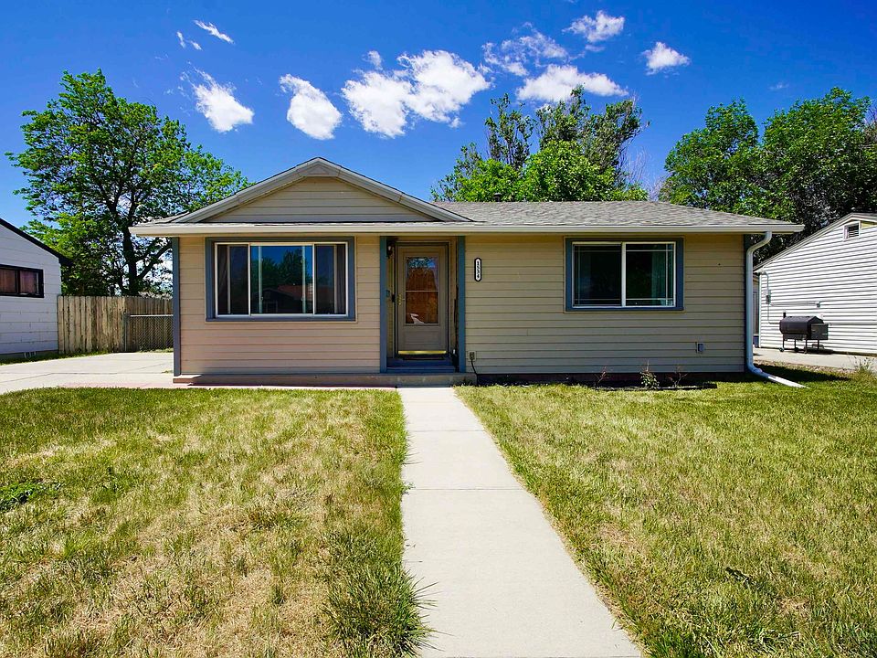1st image of 1534 Cody Avenue