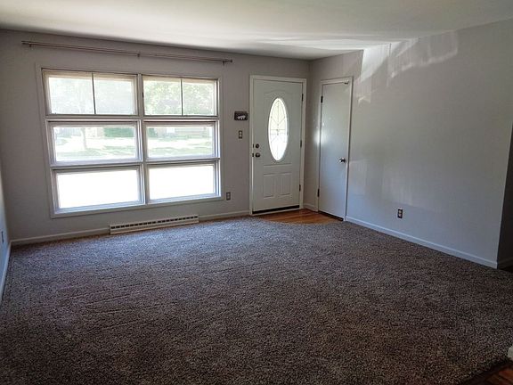 2nd image of 2109 Belaire St