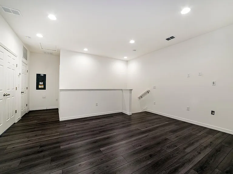 Flex Space