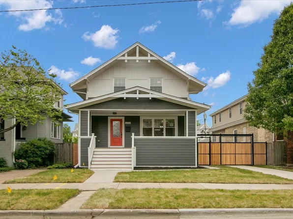 4036 W Warwick Ave, Chicago, IL 60641