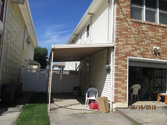 2nd image of 54 Livermore Ave