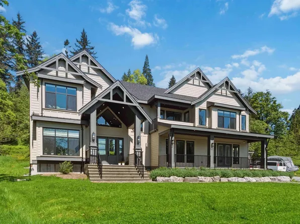 27107 River Rd, Maple Ridge, BC V2W 1M4