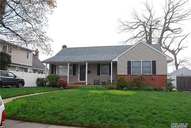 1st image of 1125 Douglas Ave
