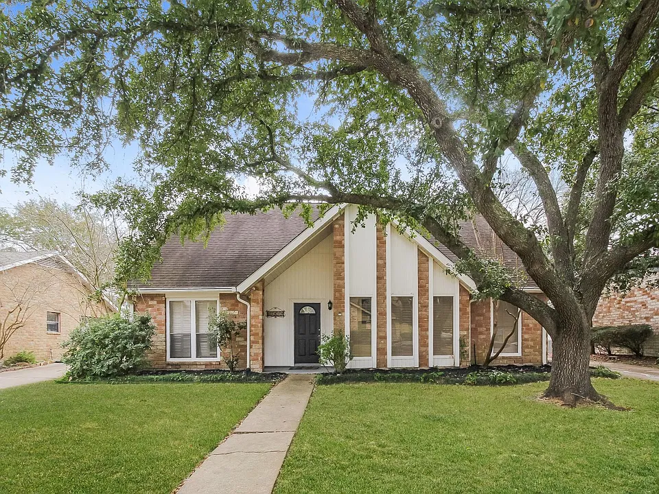 21419 Park Willow Dr