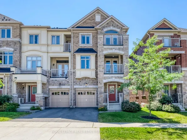 486 Silver Maple Rd, Oakville, ON L6H 0S2