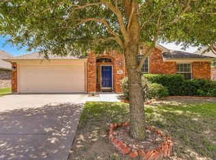 302 Ranch Trl, Mansfield, TX 76063