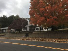 204 W Washington St, Bristol, CT