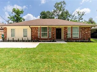 8805 Darby Ln, River Ridge, LA 70123