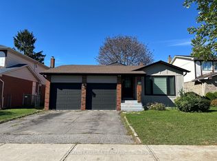 44 Wellpark Blvd #Basement, Toronto, ON M1V 1A5