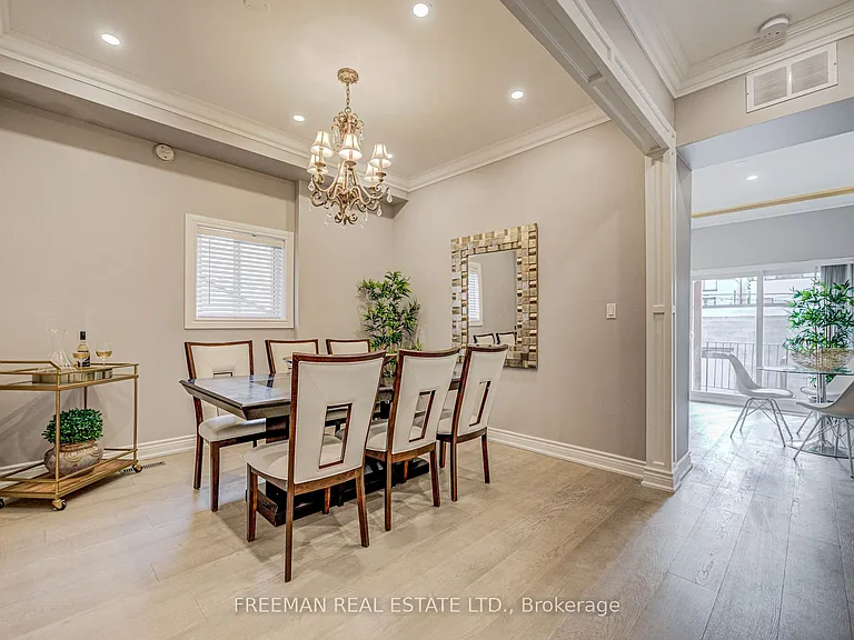 916 Manning Ave #MAIN2ND FLOOR — Photo 9