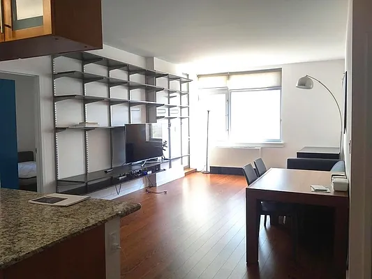 Rented by Livin USA LLC | media 24