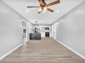 125 Dan St, Kingsland, TX