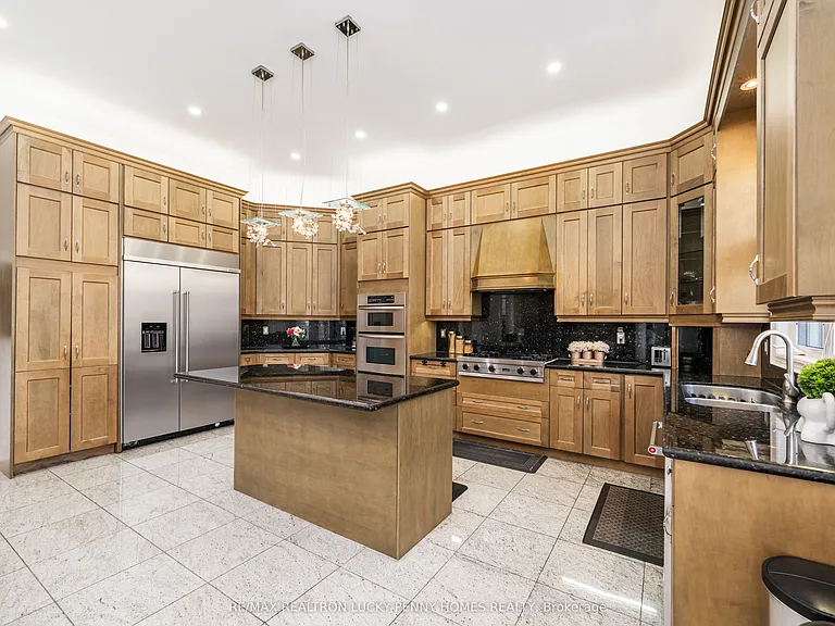 8 Heritage Woods Mnr — Photo 18