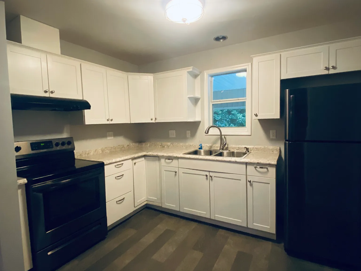4 bed, 1448 sqft, $1,750 — Photo 3
