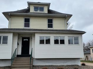 128 2nd Ave W, Milan, IL 61264