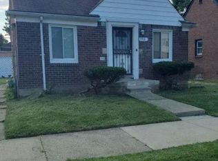 9901 Lauder St, Detroit, MI 48227
