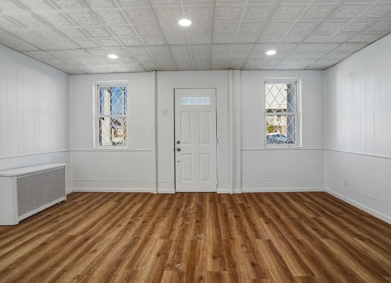 123 W Carey St — Photo 3