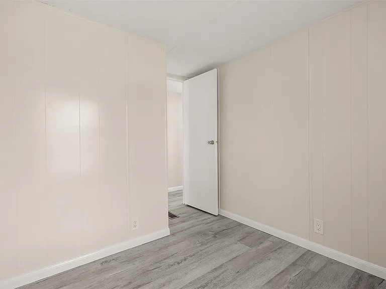 2222 N Austin Ave #18 — Photo 13